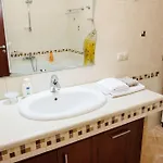 Anastasia's Kastoria Cozy Modern Garden Retreat Casa vacanze Maniákoi