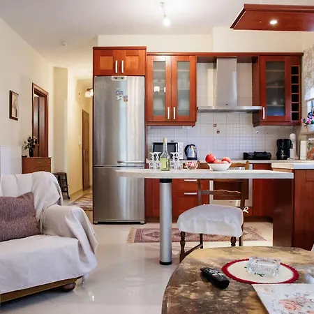 Anastasia's Kastoria Cozy Modern Garden Retreat Maniákoi