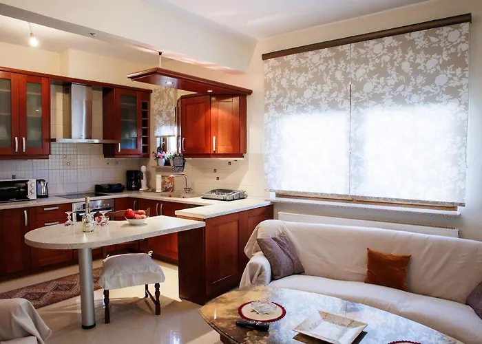 Anastasia's Kastoria Cozy Modern Garden Retreat Dom wakacyjny Maniákoi